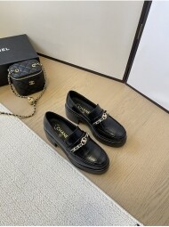 샤넬 카프스킨 여성 로퍼 G46068