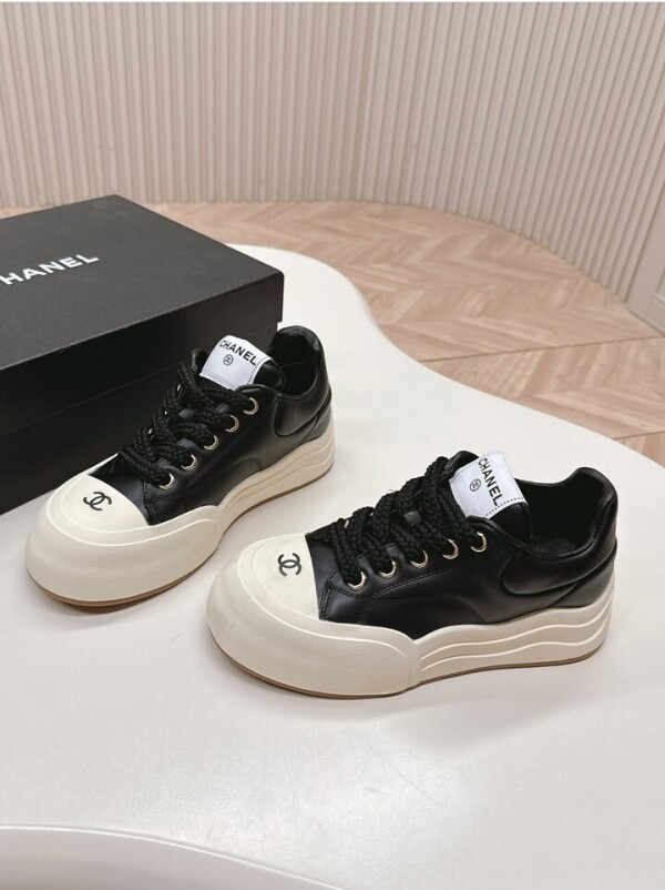 위핑,샤넬 CHANEL 여성 스니커즈