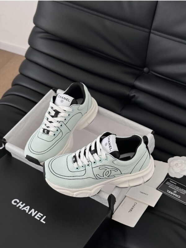 위핑,샤넬 chanel 크루즈 여성 스니커즈