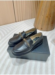 샤넬 Chanel  카프스킨 메탈 로퍼 여성화 2컬러