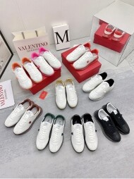 발렌티노 에어 맥시 스터드 레더 스니커즈 남녀공용화 9컬러