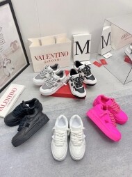 발렌티노 Valentino Out Stud 커플 4컬러 굽높이 6.0cm