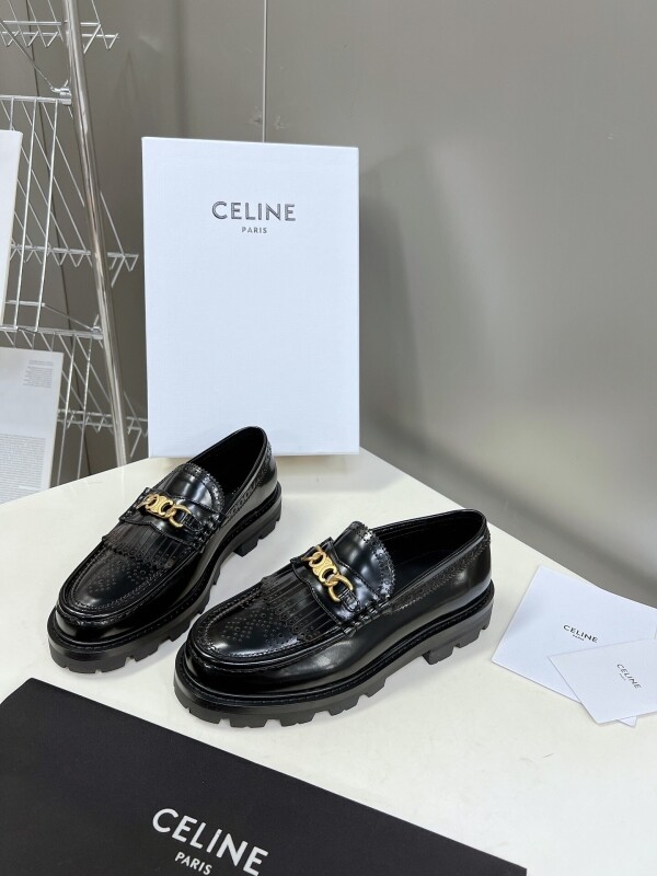 위핑,셀린느 로퍼 CELINE 마거릿 트리옹프 체인 344893602C