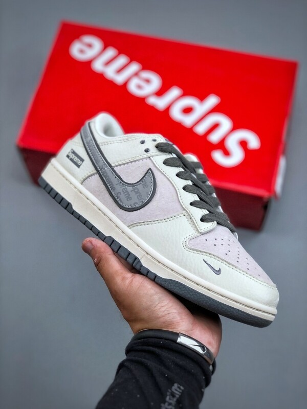 위핑,Nike SB Dunk Low x Supreme XX2025 188
