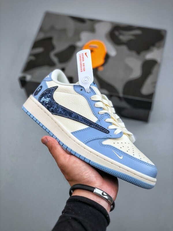 위핑,Travis Scott x Nike Air Jordan 1 Low  bape HS8068 022