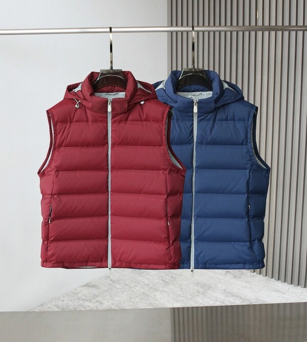 위핑,브루넬로 쿠치넬리 후드 패딩 조끼 탈부착 가능 다운 베스트