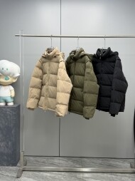 버버리 디태처블 슬리브 퍼퍼 재킷 구스 다운  81103631