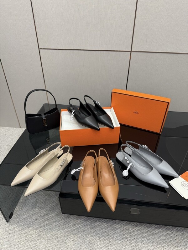 위핑,에르메스 슬링백 Lovely H252128Z 02365