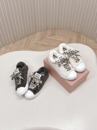 미우미우 아메리칸 빈티지 여성 스니커즈