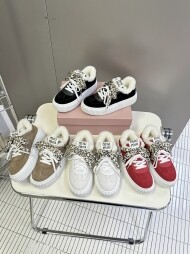 미우미우 아메리칸 빈티지 여성 스니커즈