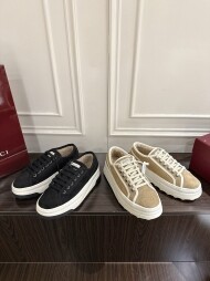 구찌 로우탑 여성 스니커즈 50mm