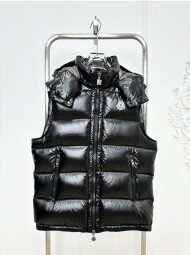 몽클레어 후드 다운 베스트 BORMESK 보르메스 구스 20911A0011668950