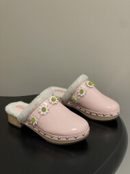 샤넬 클래식 더블C버튼 울 슬리퍼 뮬 3컬러