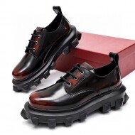 발렌티노 홈페이지 최신형 소가죽 남성 로퍼