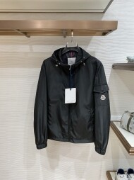 몽클레어 26SS 이른 봄 신상 프리미엄 남성 점퍼