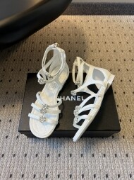 Chanel 26ss 봄여름 신상 진주 큐빅 통굽 샌들 3컬러