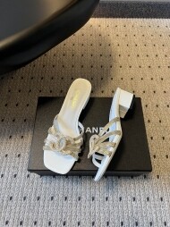 Chanel 26ss 봄여름 클래식 더블C 드릴 메탈 스트랩 샌들 3컬러 굽높이 4.5cm