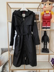 몽클레어 워싱턴 안테미스 바람막이 2컬러