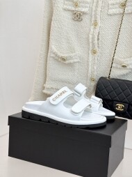 샤넬 클래식 벨크로 통굽 슬리퍼 4컬러