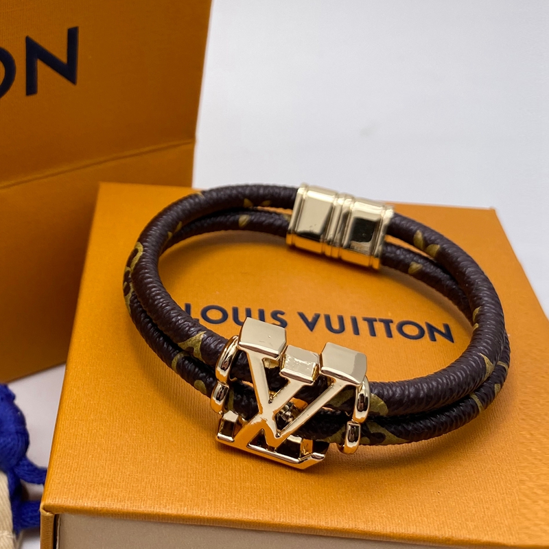 에이프,루이 비통 Louis Vuitton 패션 자석 흡착 팔찌