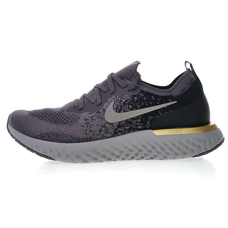 Nike Epic React Flyknit 나이키 과립 플러그 검은 AQ0067-009