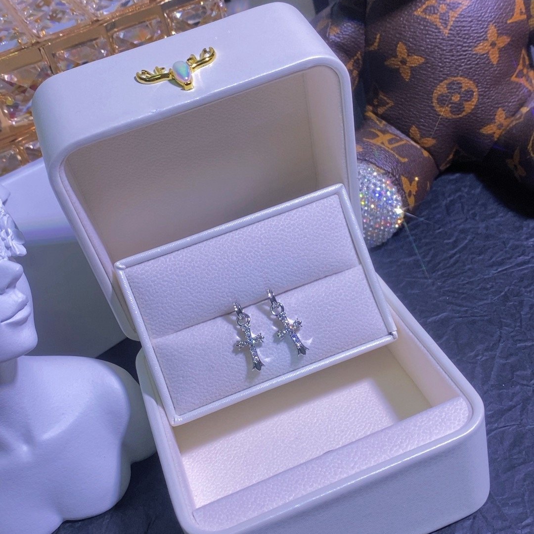 크롬하츠 Chrome Hearts 크로스 세트 다이아몬드 스터드 이어링