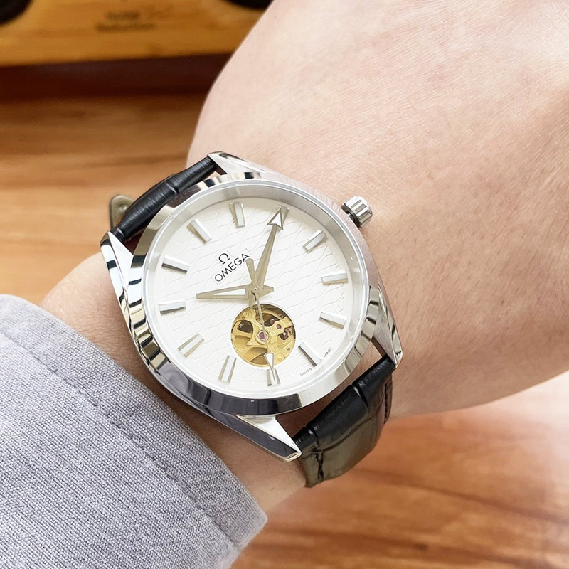 오메가 Omega 스켈레톤 시계 시리즈 패션 남성용 시계 42mm