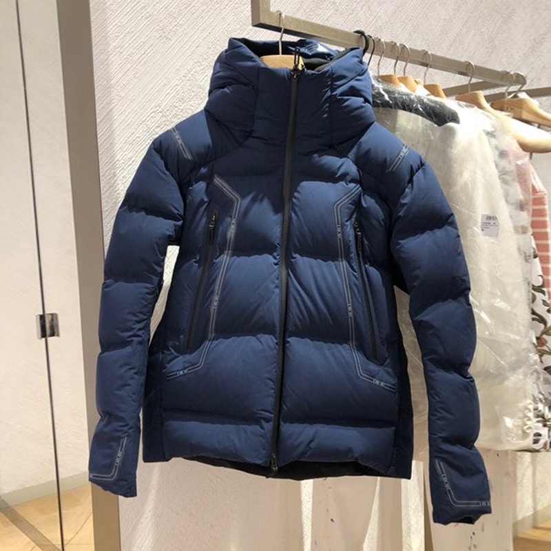 위핑,디올 Dior 새로운 다운 재킷